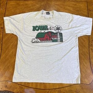 Vintage 1990s Iowa Farmer T-Shirt Fruit of the Loom Best Made in USA XL